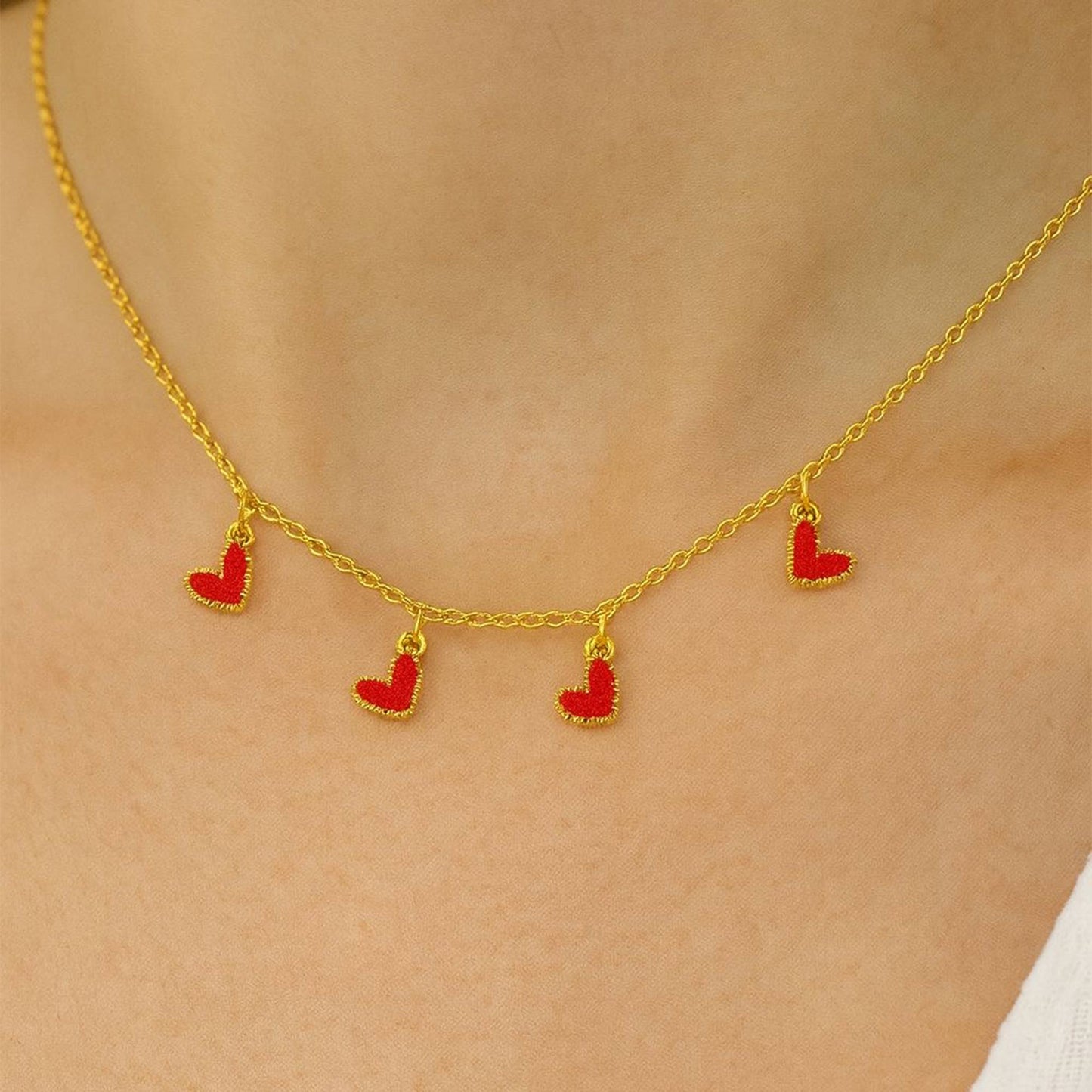 INYMA | Collar Corazoncitos