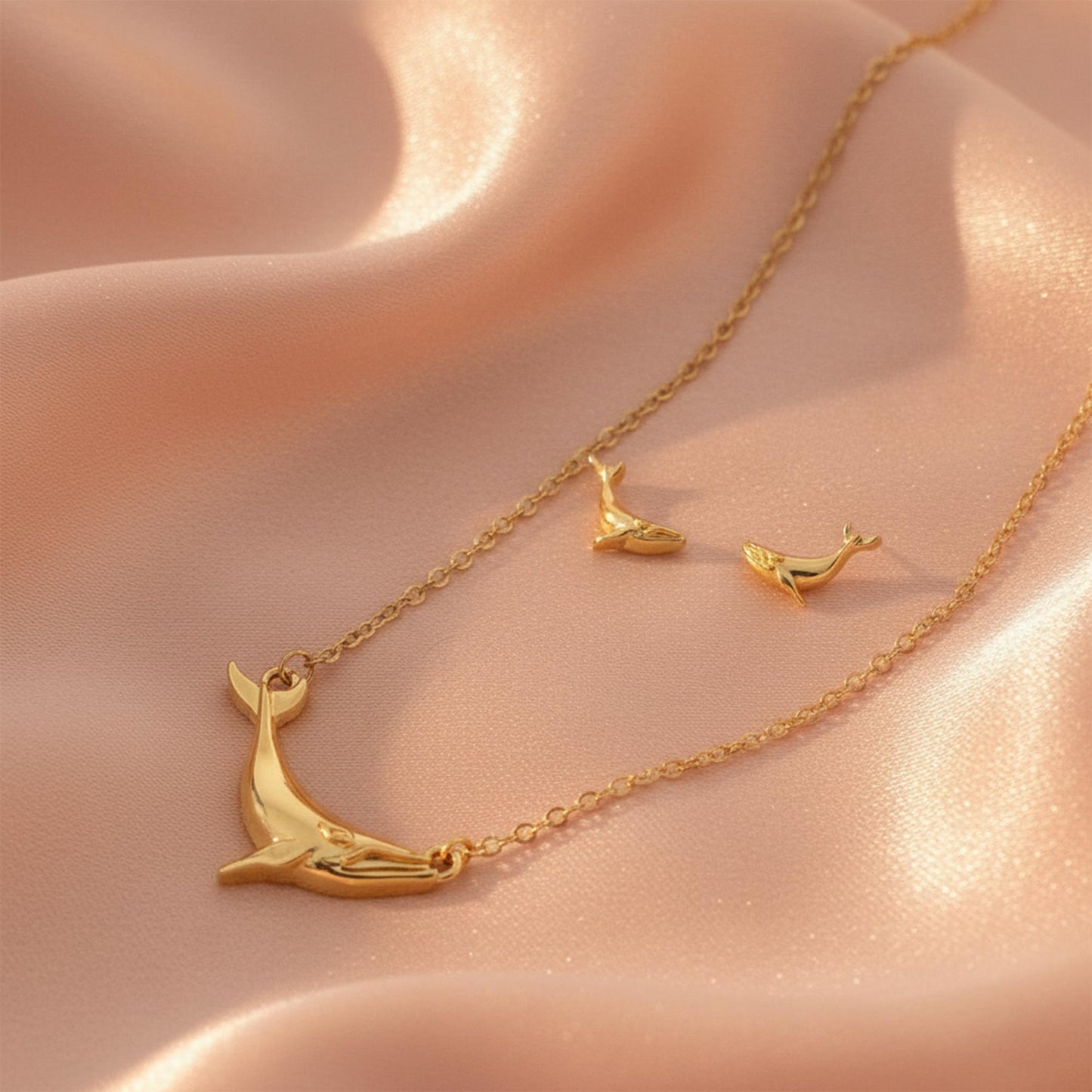 INYMA | Set Collar & Aretes Ballena