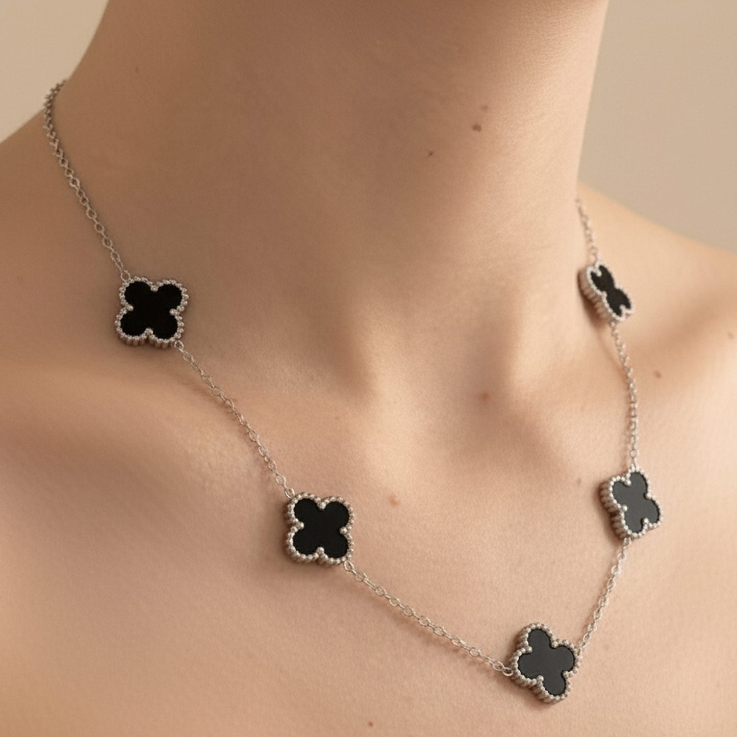 INYMA | Collar Trébol